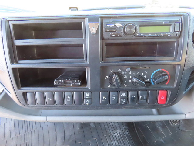 トヨタトヨエースローダーダンプ小型（2t・3t）[写真22]