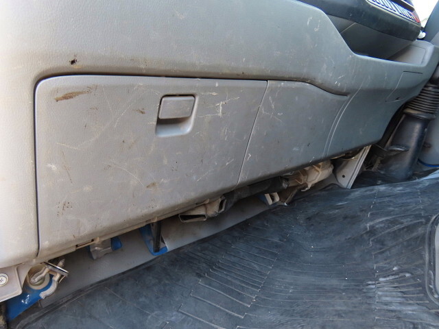 トヨタトヨエースローダーダンプ小型（2t・3t）[写真23]