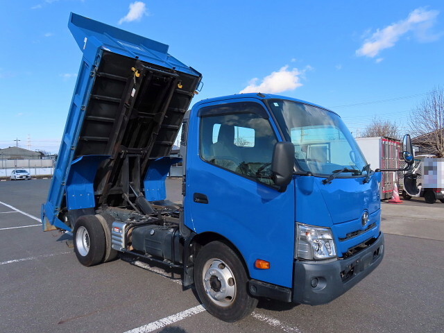トヨタトヨエースローダーダンプ小型（2t・3t）[写真03]