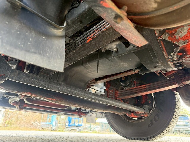 いすゞギガトレーラーヘッド（トラクターヘッド）大型（10t）[写真15]