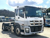 いすゞギガトレーラーヘッド（トラクターヘッド）大型（10t）[写真01]