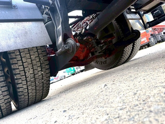 いすゞギガトレーラーヘッド（トラクターヘッド）大型（10t）[写真26]