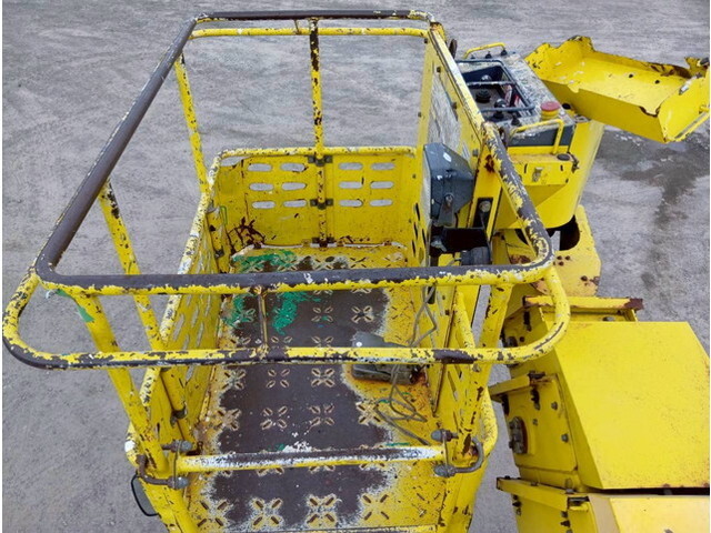 いすゞエルフ高所作業車小型（2t・3t）[写真24]