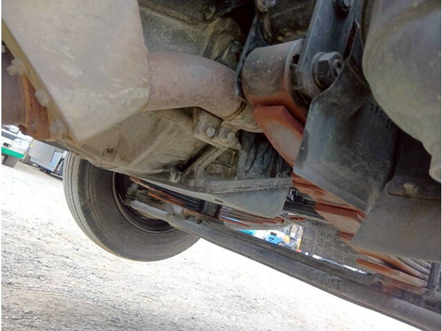 いすゞエルフ高所作業車小型（2t・3t）[写真37]