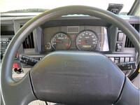 いすゞエルフ高所作業車小型（2t・3t）[写真09]