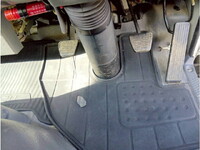 いすゞエルフ高所作業車小型（2t・3t）[写真10]