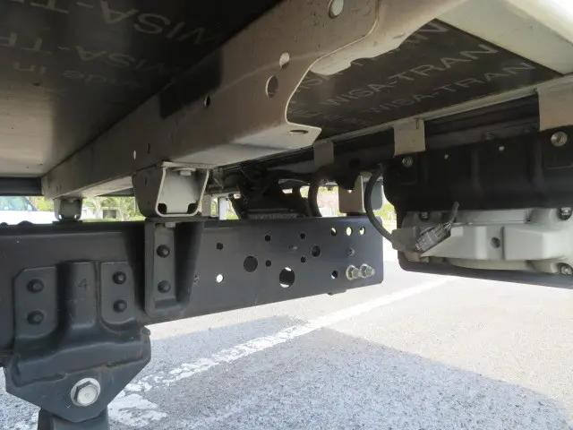 日野デュトロ平ボディ小型（2t・3t）[写真36]