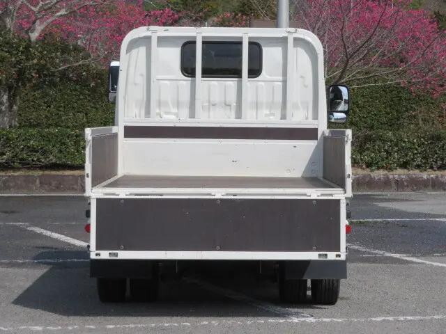 日野デュトロ平ボディ小型（2t・3t）[写真08]