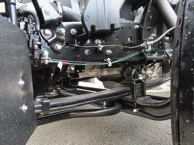 三菱ふそうキャンタークレーン4段小型（2t・3t）[写真40]