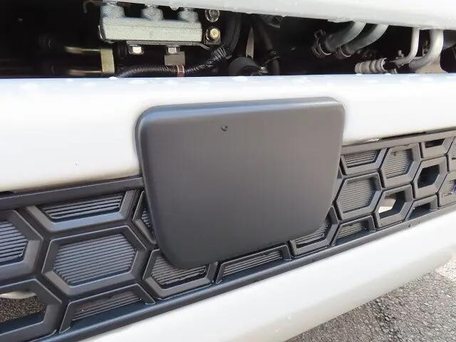 三菱ふそうキャンタークレーン4段小型（2t・3t）[写真08]