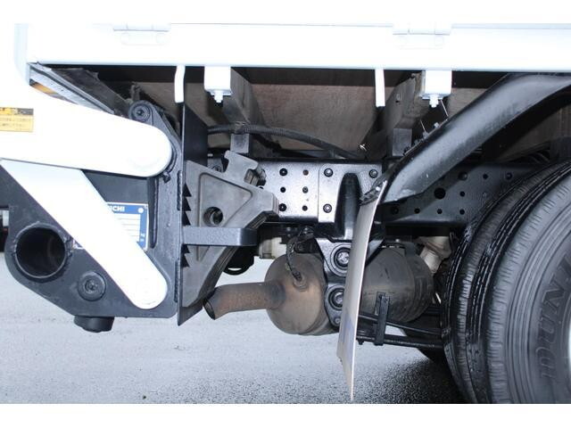 三菱ふそうキャンター平ボディ小型（2t・3t）[写真26]