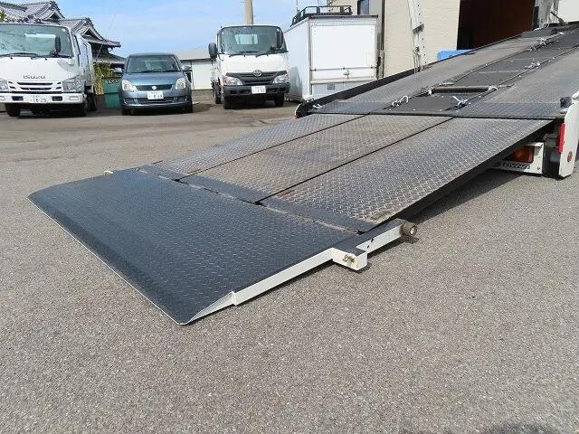 トヨタダイナキャリアカー小型（2t・3t）[写真29]