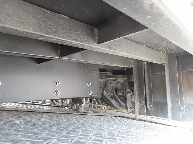 トヨタダイナキャリアカー小型（2t・3t）[写真35]