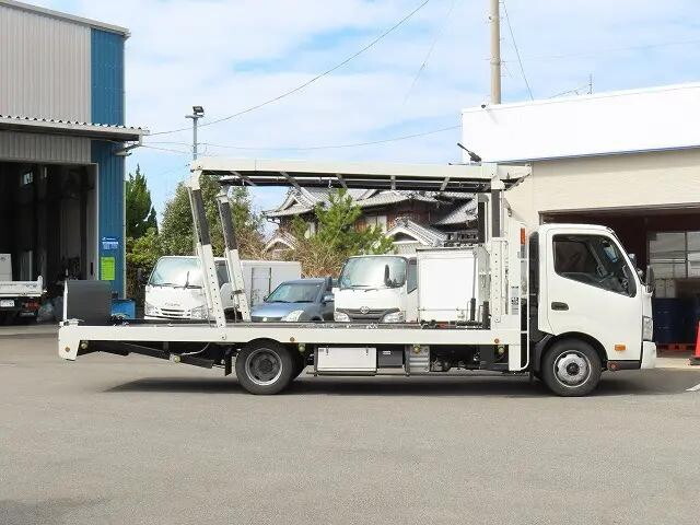 トヨタダイナキャリアカー小型（2t・3t）[写真04]