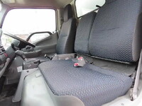 日野デュトロ冷凍車（冷蔵車）小型（2t・3t）[写真11]