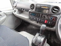 日野デュトロ冷凍車（冷蔵車）小型（2t・3t）[写真15]