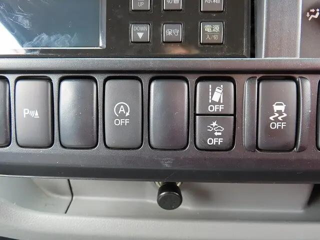 日野デュトロ冷凍車（冷蔵車）小型（2t・3t）[写真15]