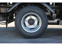 三菱ふそうキャンター平ボディ小型（2t・3t）[写真27]