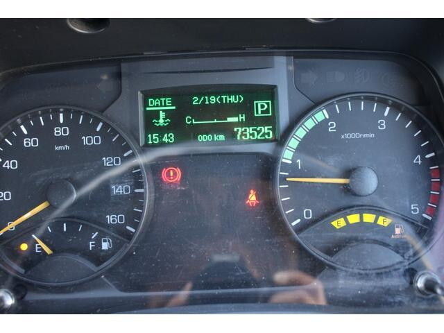 三菱ふそうキャンター平ボディ小型（2t・3t）[写真29]