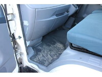 三菱ふそうキャンター平ボディ小型（2t・3t）[写真39]