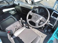 三菱ふそうファイターアルミブロック増トン（6t・8t）[写真04]