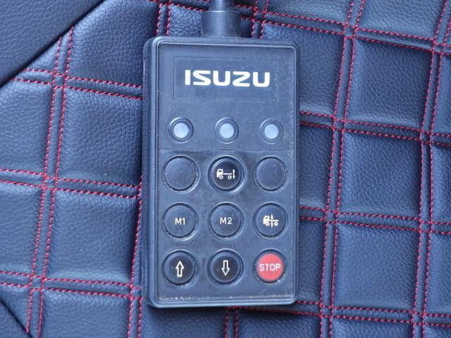 いすゞフォワードアルミウイング中型（4t）[写真24]