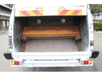 三菱ふそうファイターパッカー車（塵芥車）中型（4t）[写真14]