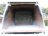 三菱ふそうファイターパッカー車（塵芥車）中型（4t）[写真19]