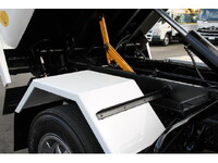 三菱ふそうファイターパッカー車（塵芥車）中型（4t）[写真27]