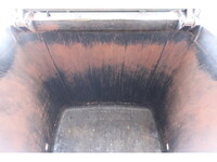 三菱ふそうファイターパッカー車（塵芥車）中型（4t）[写真29]