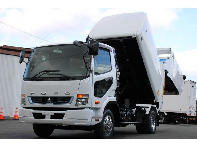 三菱ふそうファイターパッカー車（塵芥車）中型（4t）[写真03]