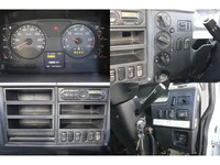 三菱ふそうファイターパッカー車（塵芥車）中型（4t）[写真32]