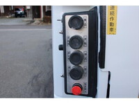 三菱ふそうファイターパッカー車（塵芥車）中型（4t）[写真40]