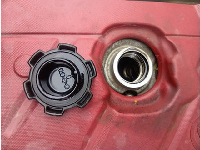 トヨタトヨエース平ボディ小型（2t・3t）[写真16]