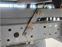 トヨタトヨエース平ボディ小型（2t・3t）[写真10]