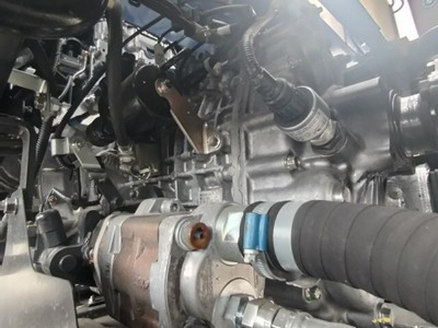 三菱ふそうファイタークレーン4段中型（4t）[写真18]