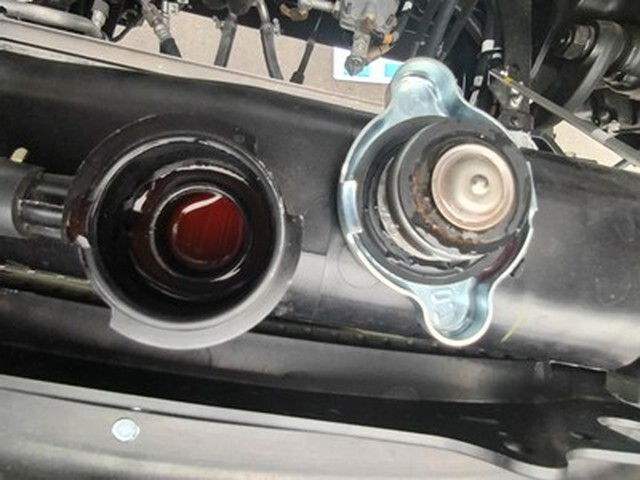 三菱ふそうファイタークレーン4段中型（4t）[写真24]