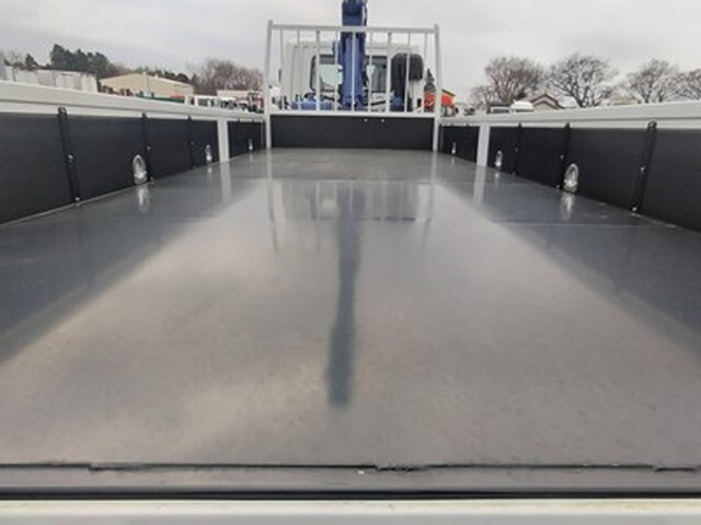 三菱ふそうファイタークレーン4段中型（4t）[写真08]