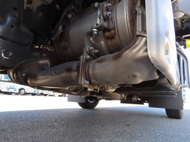 日野デュトロアルミバン小型（2t・3t）[写真13]