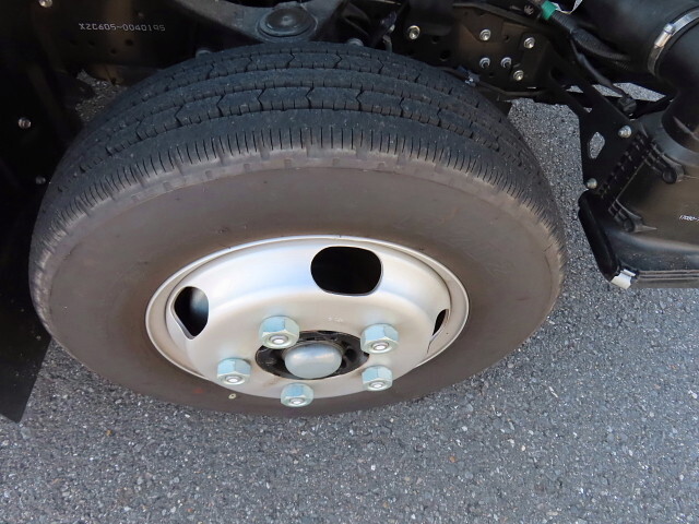 日野デュトロアルミバン小型（2t・3t）[写真14]