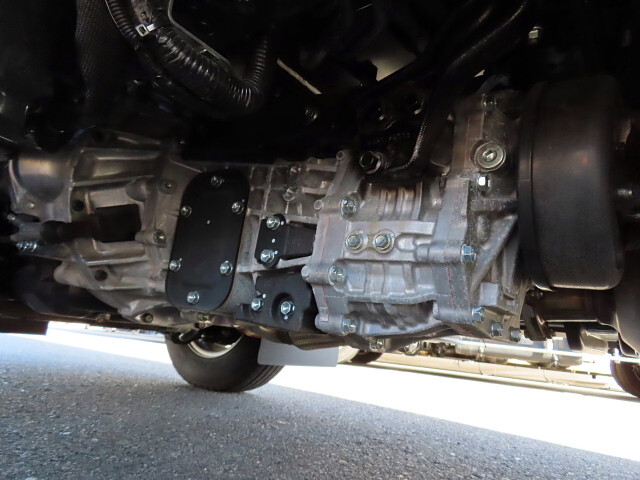 日野デュトロアルミバン小型（2t・3t）[写真08]