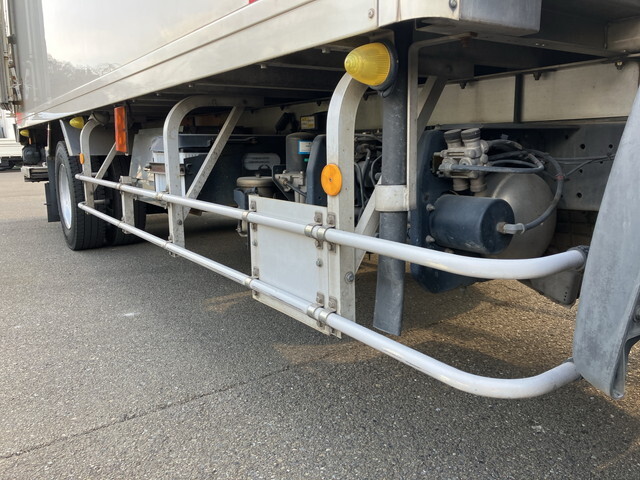 日野レンジャー冷凍車（冷蔵車）中型（4t）[写真21]