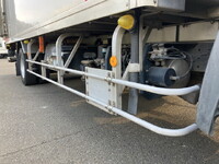 日野レンジャー冷凍車（冷蔵車）中型（4t）[写真22]