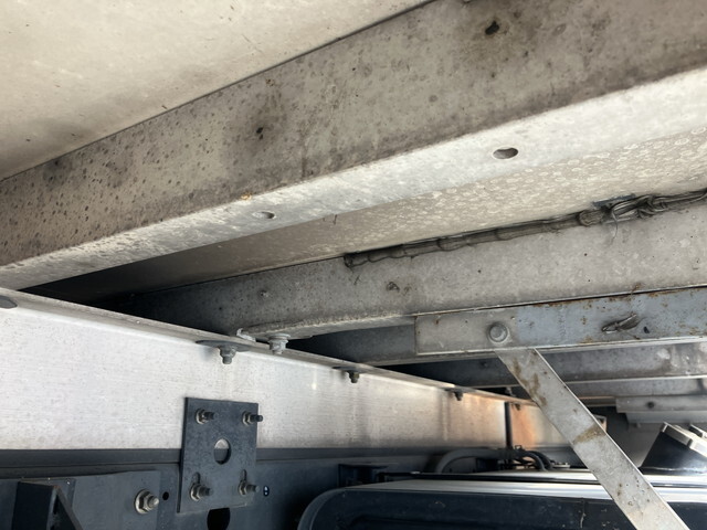 日野レンジャー冷凍車（冷蔵車）中型（4t）[写真25]