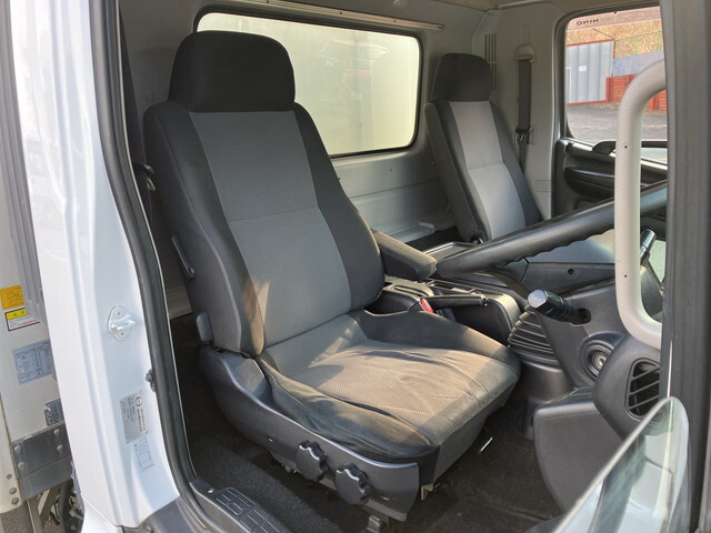 日野レンジャー冷凍車（冷蔵車）中型（4t）[写真33]