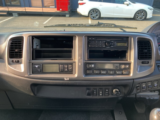 日野レンジャー冷凍車（冷蔵車）中型（4t）[写真35]