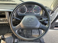 日野レンジャー冷凍車（冷蔵車）中型（4t）[写真37]