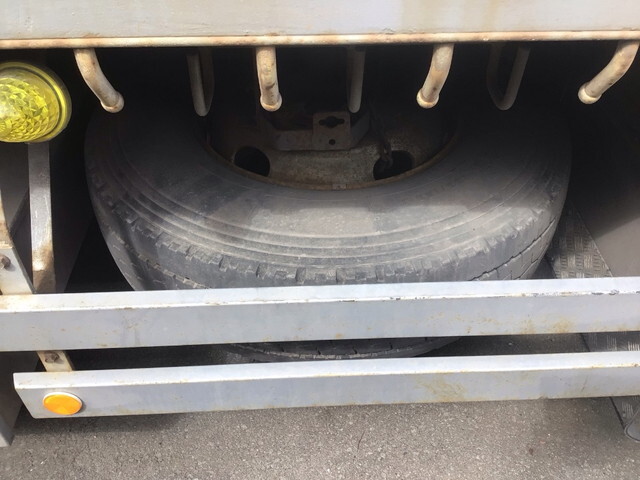 三菱ふそうスーパーグレートクレーン4段大型（10t）[写真19]