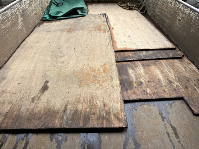 三菱ふそうキャンターダンプ小型（2t・3t）[写真11]