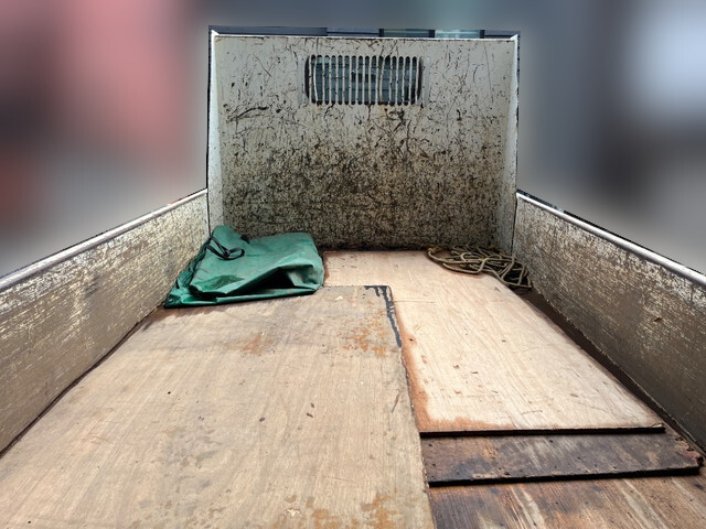 三菱ふそうキャンターダンプ小型（2t・3t）[写真08]